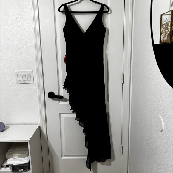 Mac Duggal Asymmetrical Ruffled V-Neck Chiffon Dress Size 6 Black - Picture 7 of 9